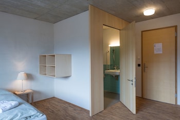 youth hostel saanen gstaad