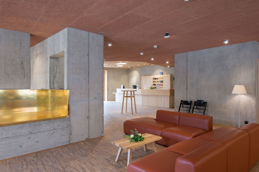 youth hostel saanen gstaad