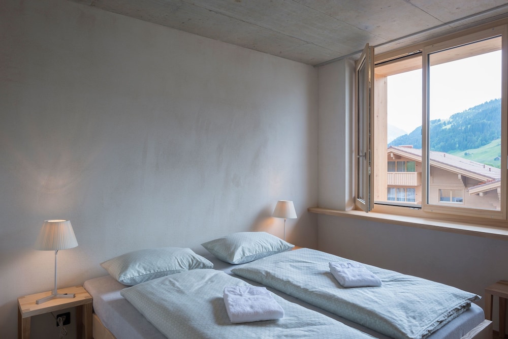 youth hostel saanen gstaad