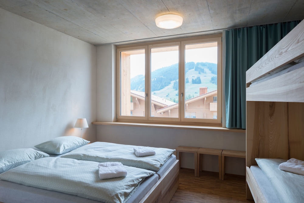 youth hostel saanen gstaad