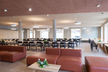 youth hostel saanen gstaad