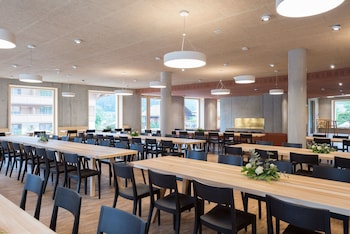 youth hostel saanen gstaad