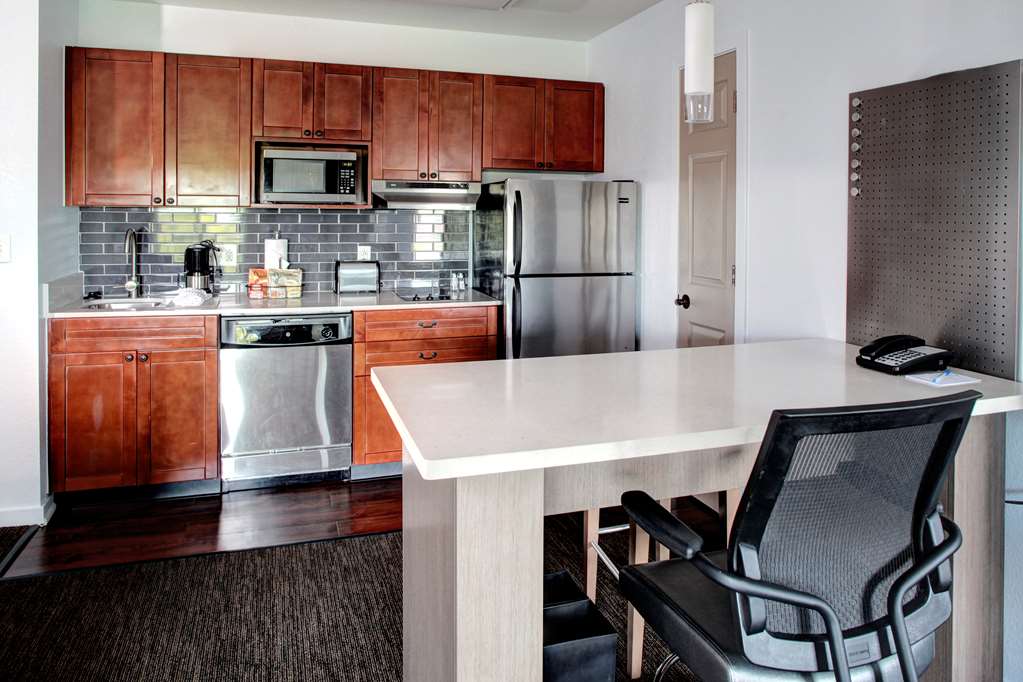 hyatt house sterling dulles airport north