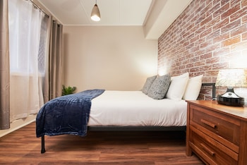 ruthven street motor inn