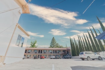 the yosemite inn