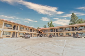 the yosemite inn