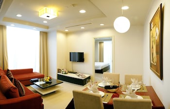 mayfair suites