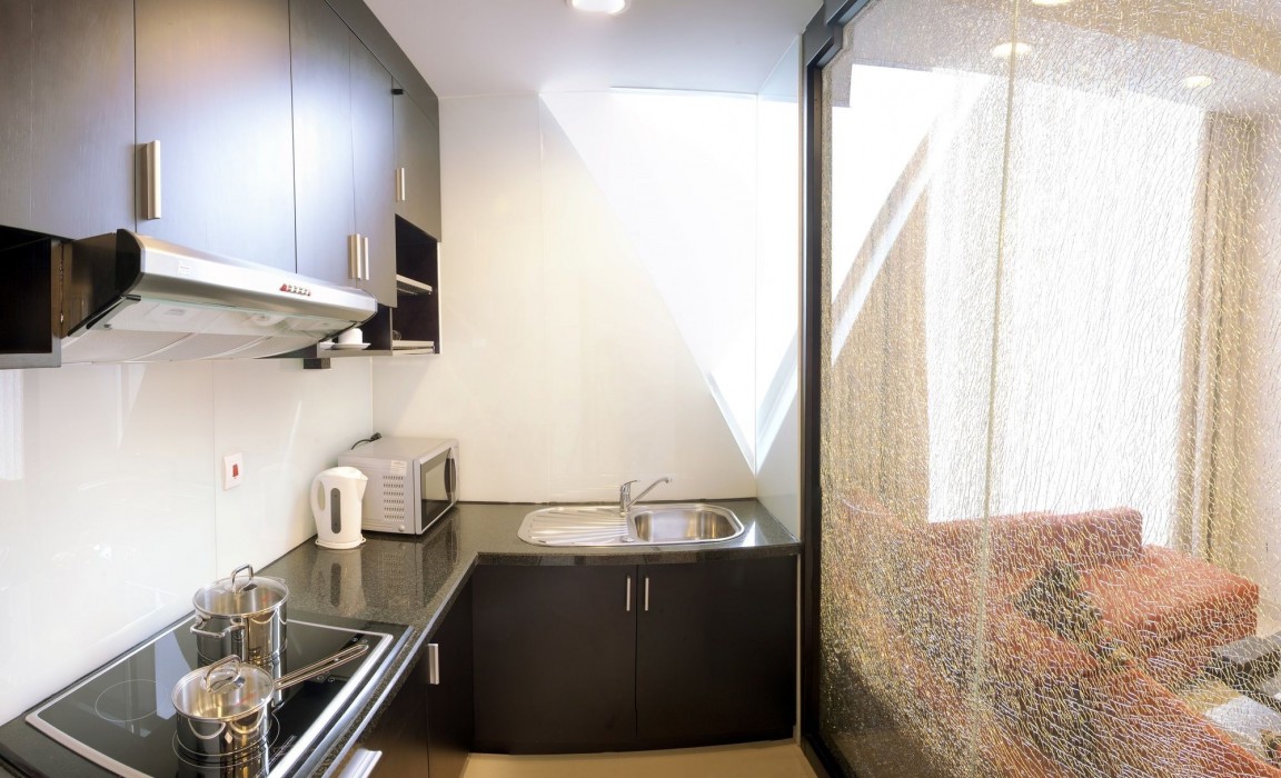 Mayfair Suites,102C Cong Quynh, Pham Ngu Lao Ward,3 star