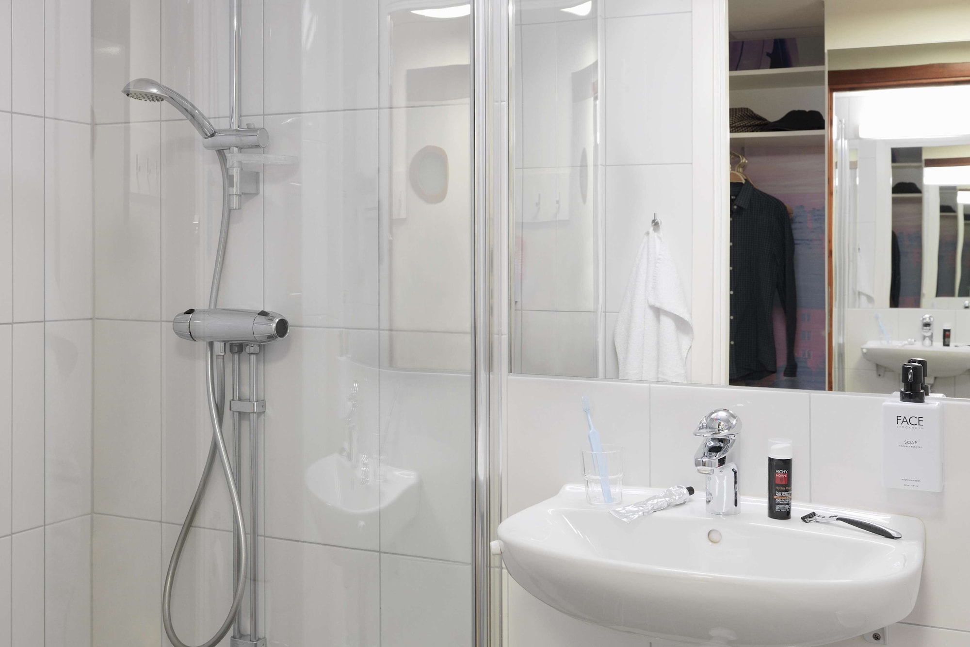 Scandic Sjofartshotellet,Sodermalm>>Kista,3 star