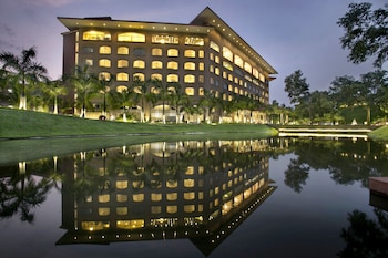 grand sultan tea resort and golf
