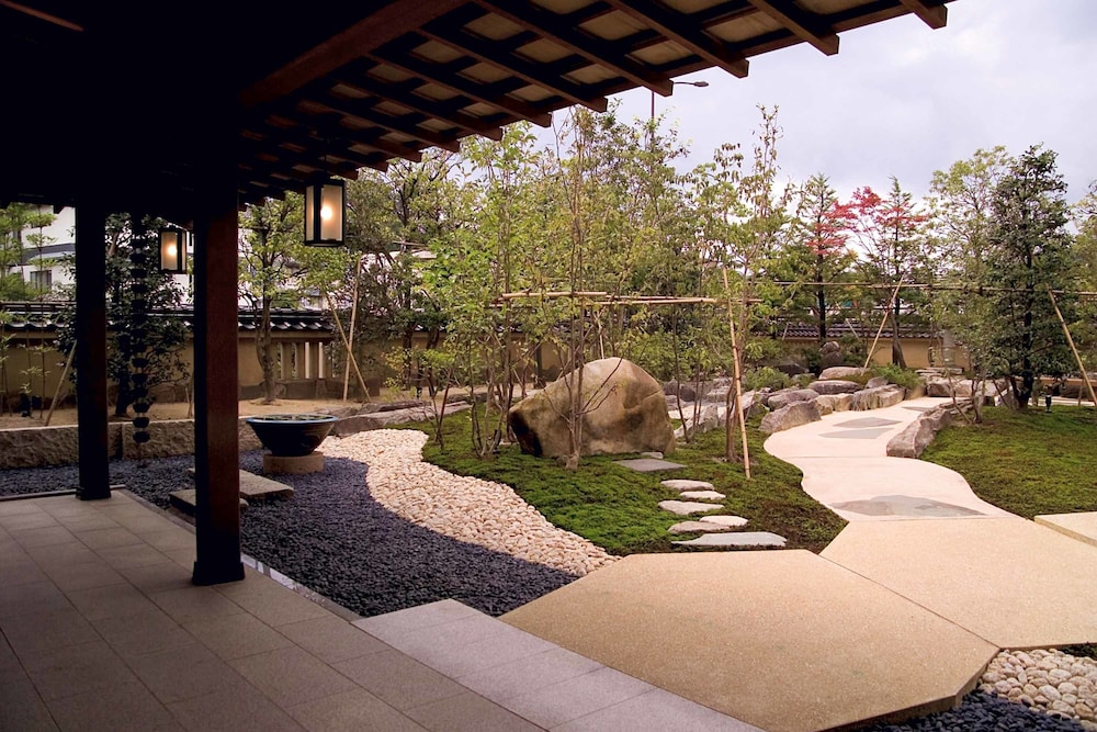 hanamurasaki