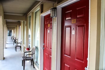 executive inn and suites