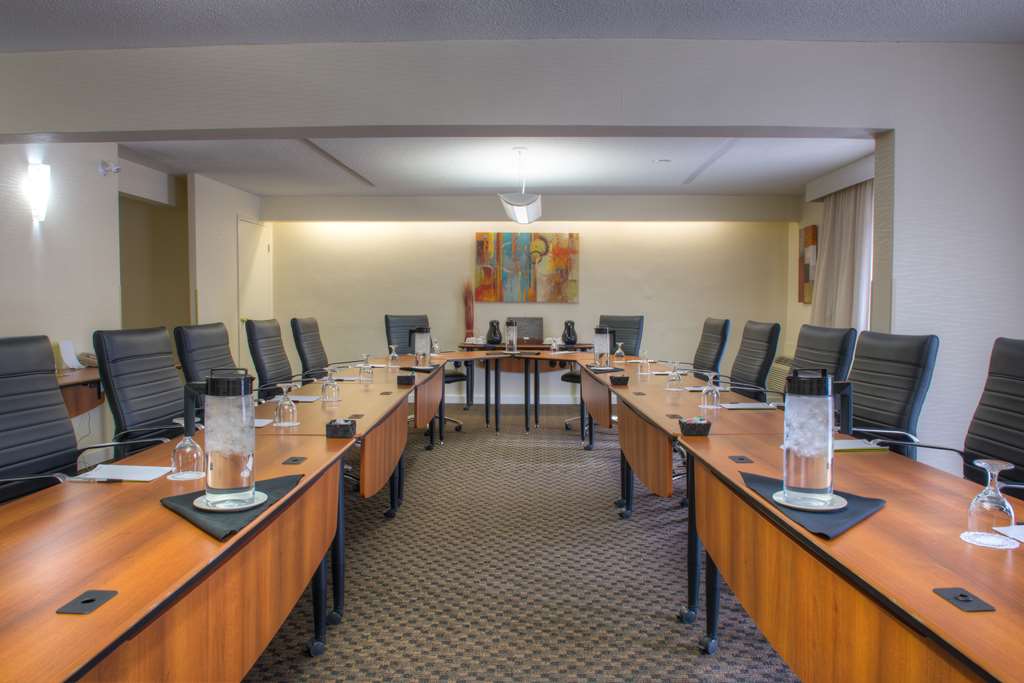 radisson hotel sudbury