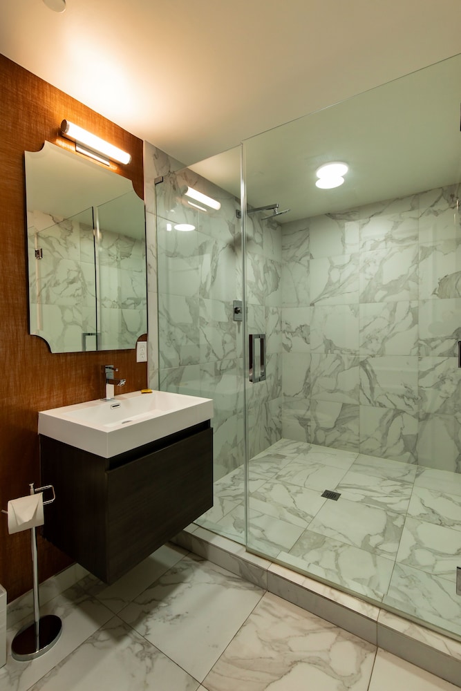 artisan hotel boutique adults only