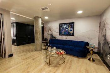 artisan hotel boutique adults only