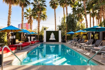 artisan hotel boutique adults only