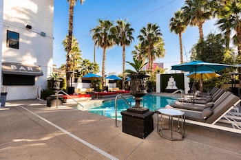 artisan hotel boutique adults only