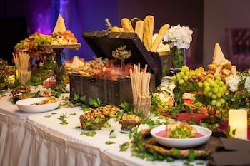 artisan hotel boutique adults only