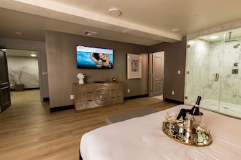 artisan hotel boutique adults only