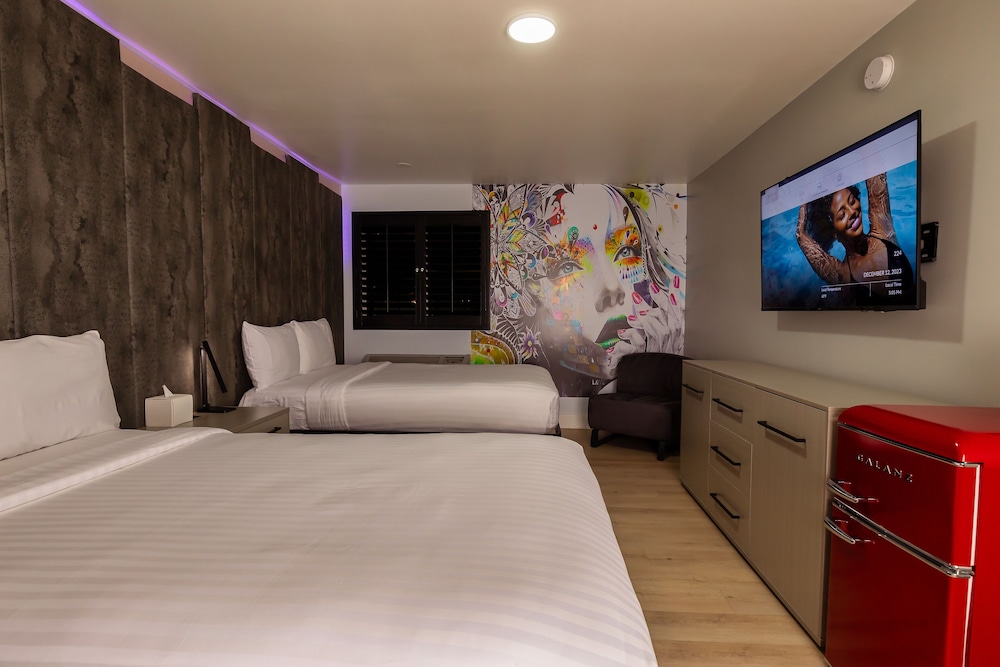 artisan hotel boutique adults only