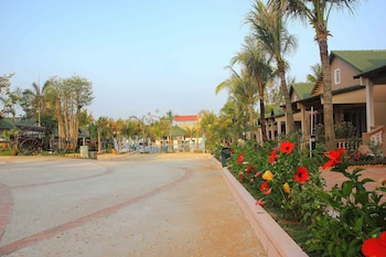 phu van resort and spa
