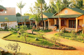 phu van resort and spa