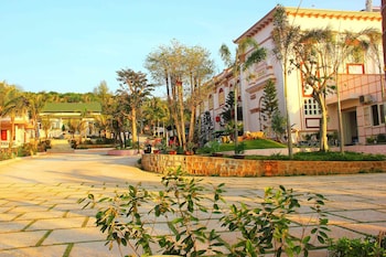 phu van resort and spa