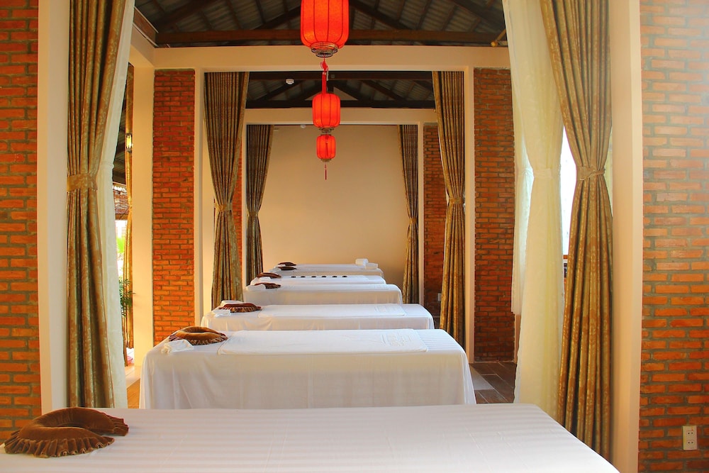 phu van resort and spa