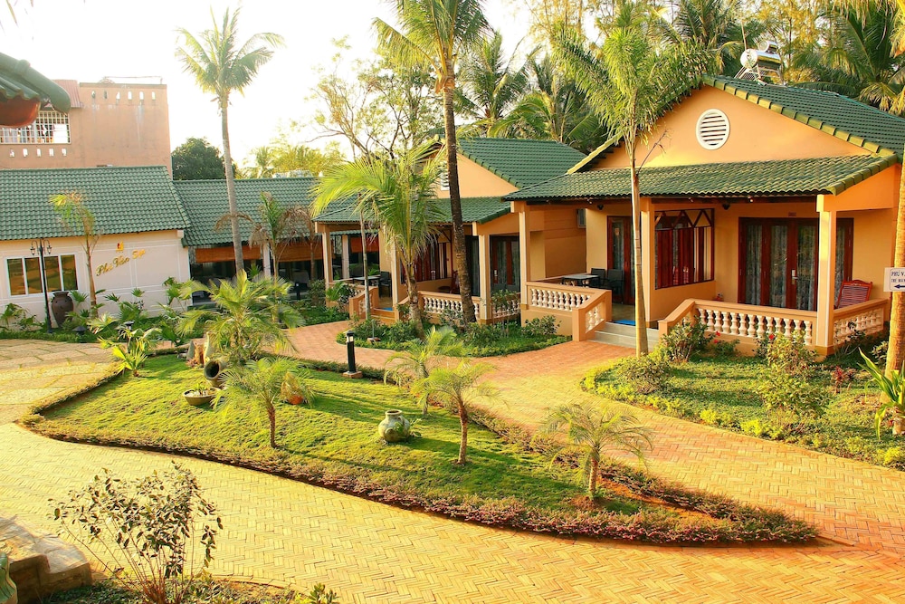 phu van resort and spa