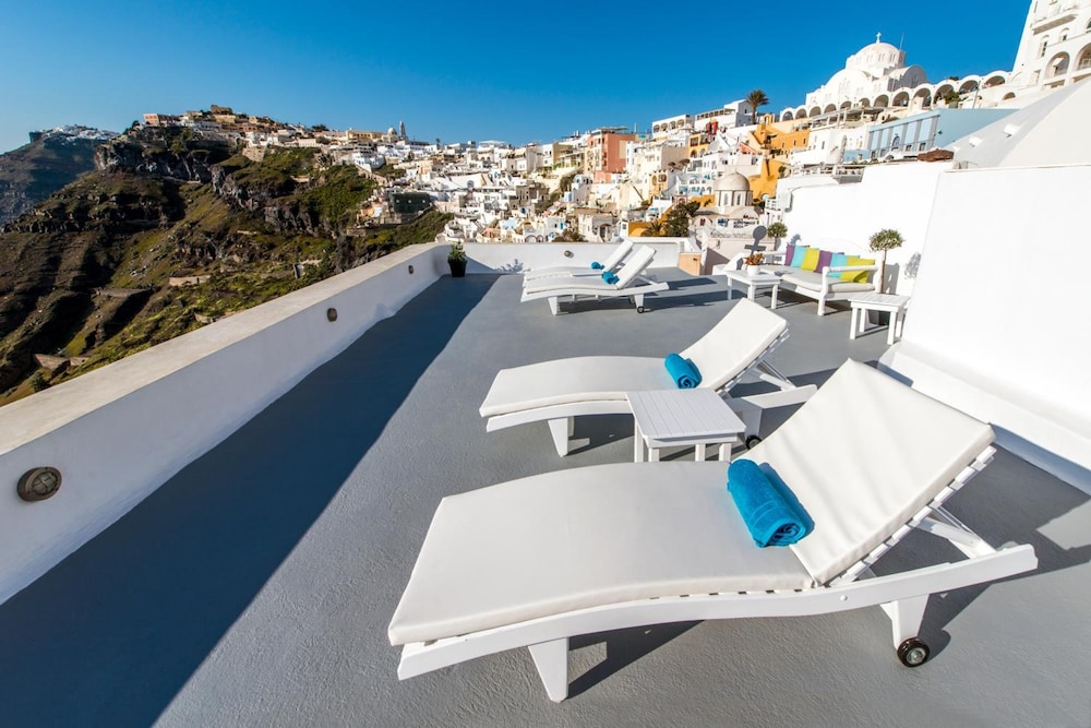 archontiko santorini