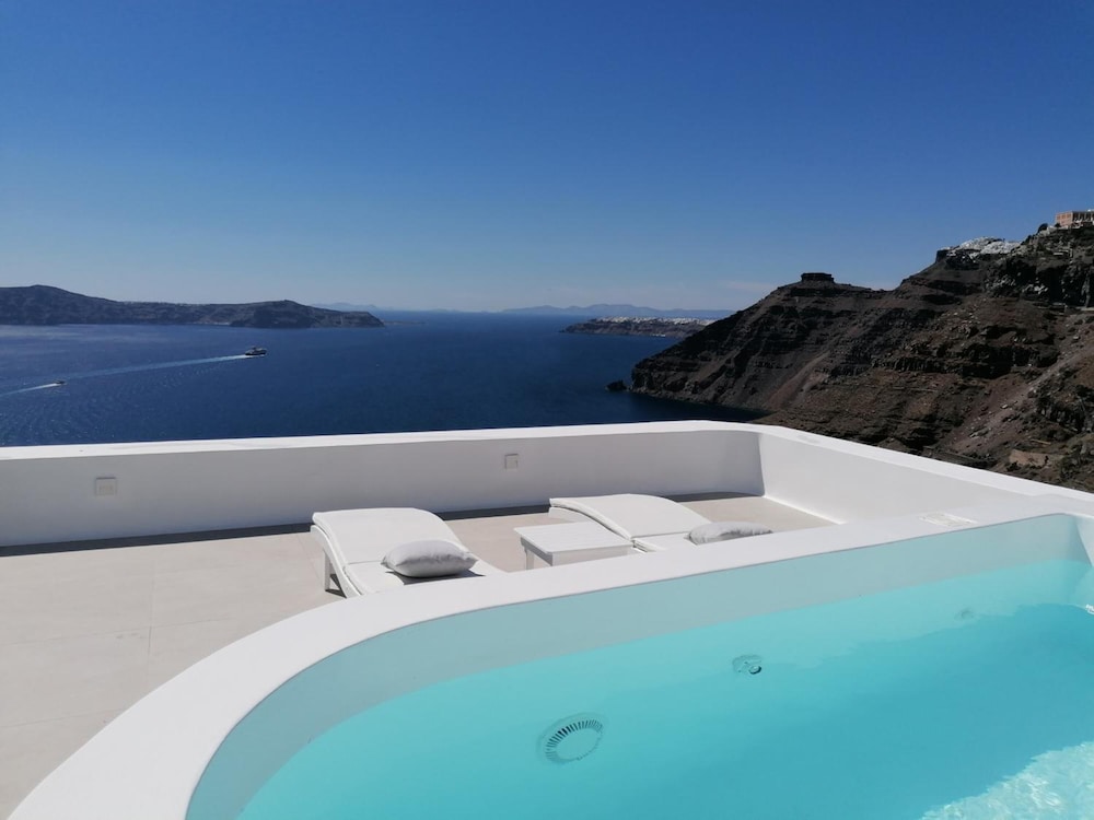 archontiko santorini
