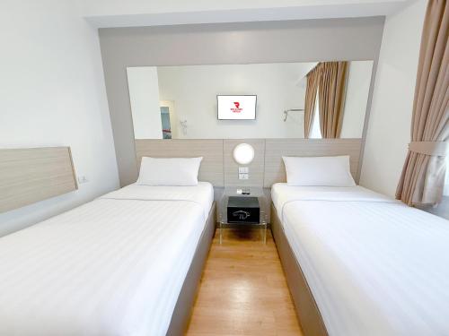 red planet quezon city timog