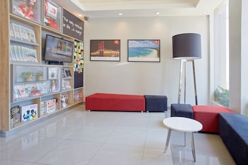 red planet quezon city timog