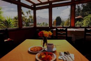 Hosteria Hacienda San Luis,Otavalo>>Cayambe,3 star