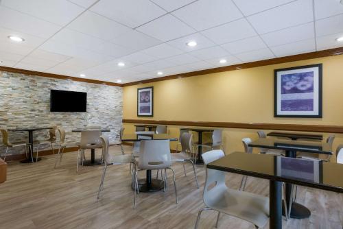 quality inn near princeton