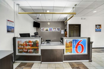 motel 6 lawrenceville nj
