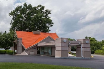 motel 6 lawrenceville nj