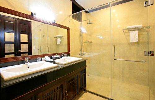 ban thach riverside hotel and resort