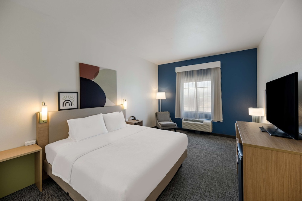 spark by hilton midland south