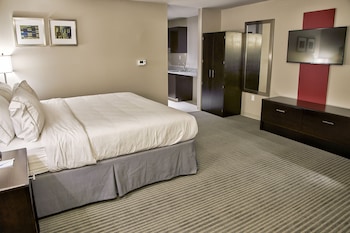 holiday inn express and suites claremore