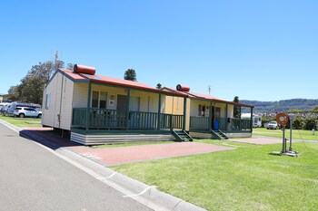 Bulli Beach Tourist Park,Cataract>>Bulli,4 star