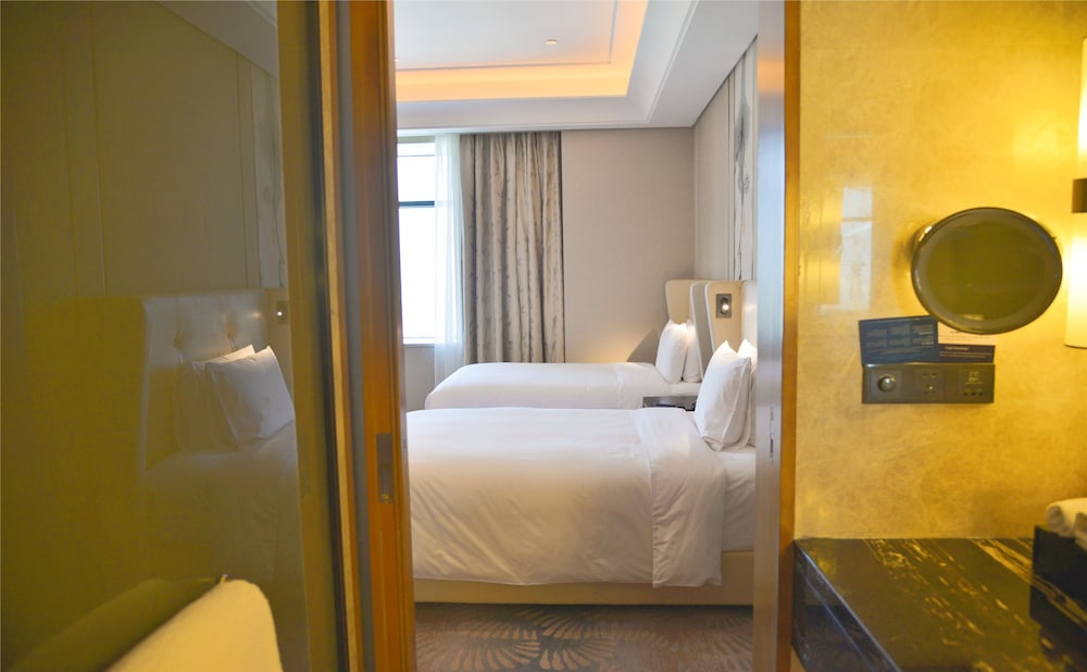 hilton urumqi