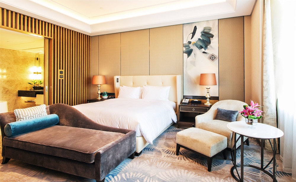 hilton urumqi