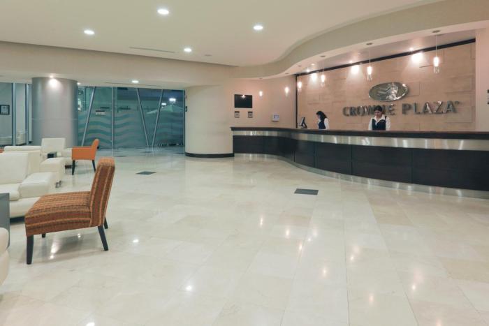 crowne plaza leon by ihg