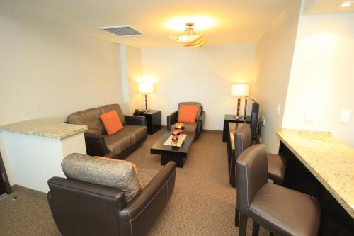 crowne plaza leon by ihg