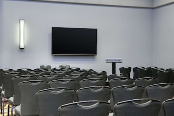 hyatt place kansas city lenexa city center