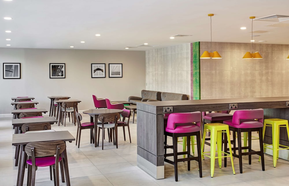 hampton by hilton bristol city centre