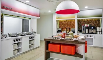 hampton by hilton bristol city centre