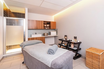 crowne plaza newcastle stephenson quarter by ihg