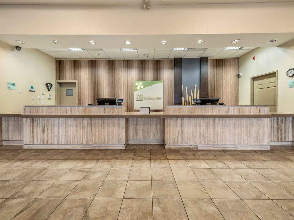 holiday inn lethbridge by ihg